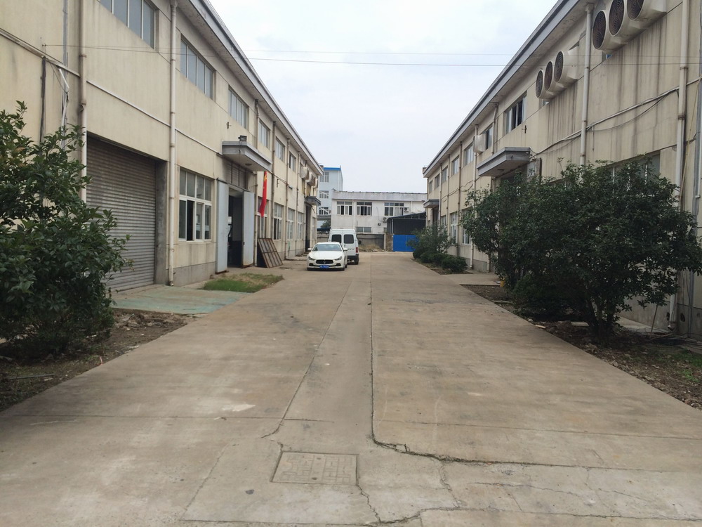 天狮减震器集团公司办公楼道